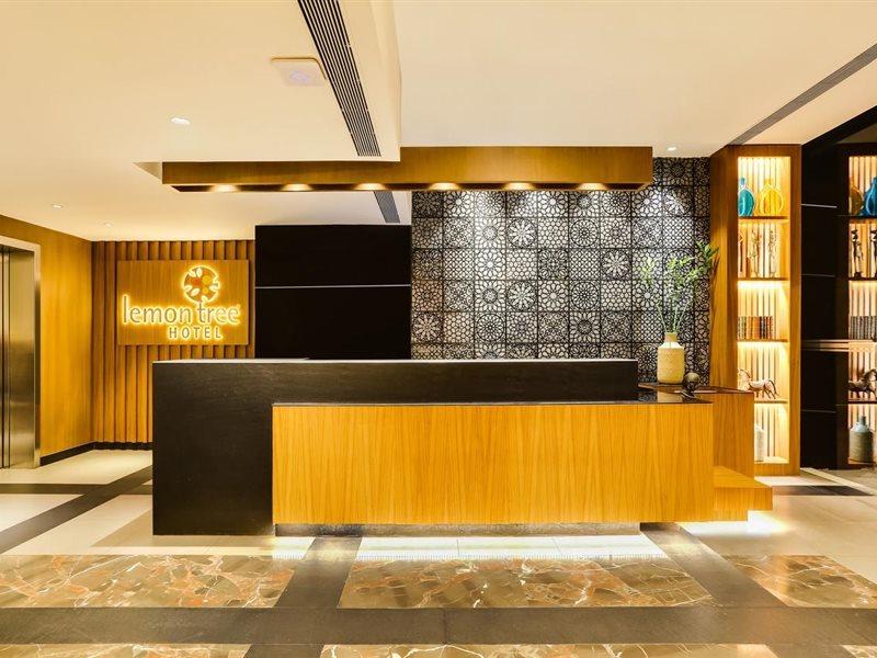 Lemon Tree Hotel Viman Nagar Пюн Екстериор снимка